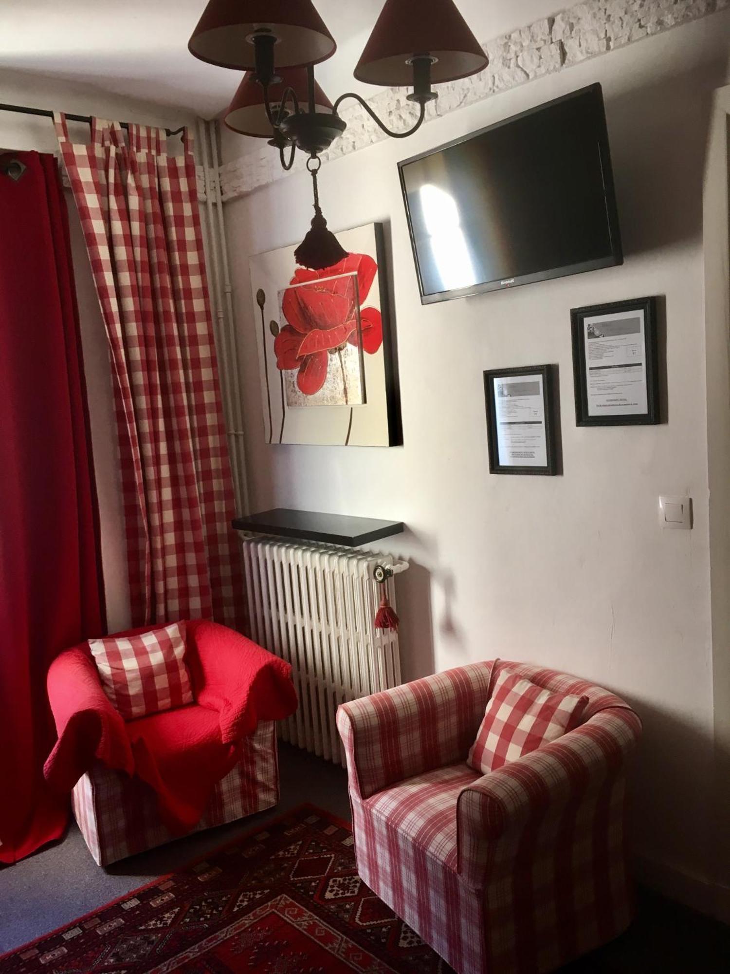 Hotel Boutique Saint-Louis Lisieux Εξωτερικό φωτογραφία